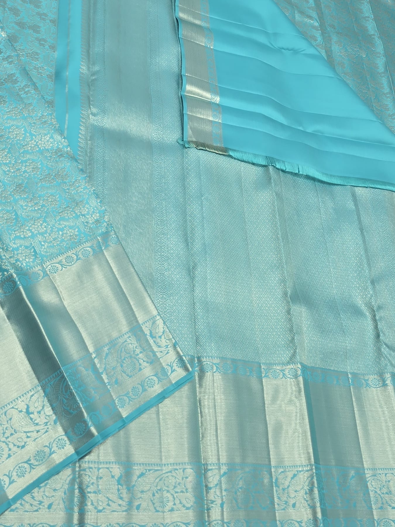 Handloom Teal Rama Green Silk Saree — view 3