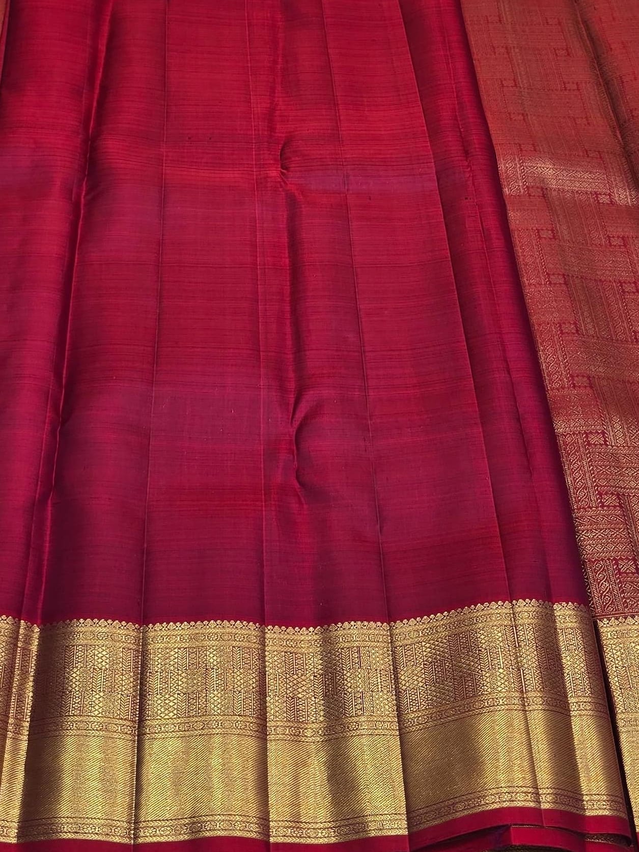 Handloom Pink Red Silk Saree with Heavy Gold Zari — view 5